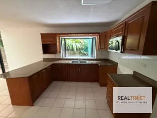 Preciosa casa en venta en Condominio la Encantada, km 12 Carretera El Salvador. — Casa en Venta en Carretera a El Salvador, Guatemala, Ciudad — miniatura 11 de 17