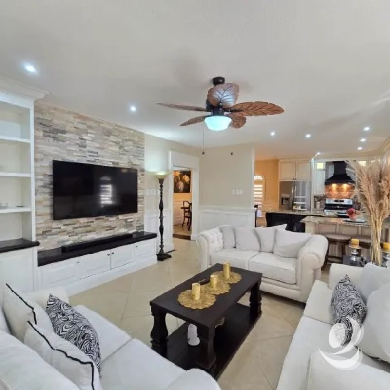 ¡¡¡Preciosa y Amplia Casa En Venta San Lucas Sacatepéquez en Casco Urbano!!! - 1