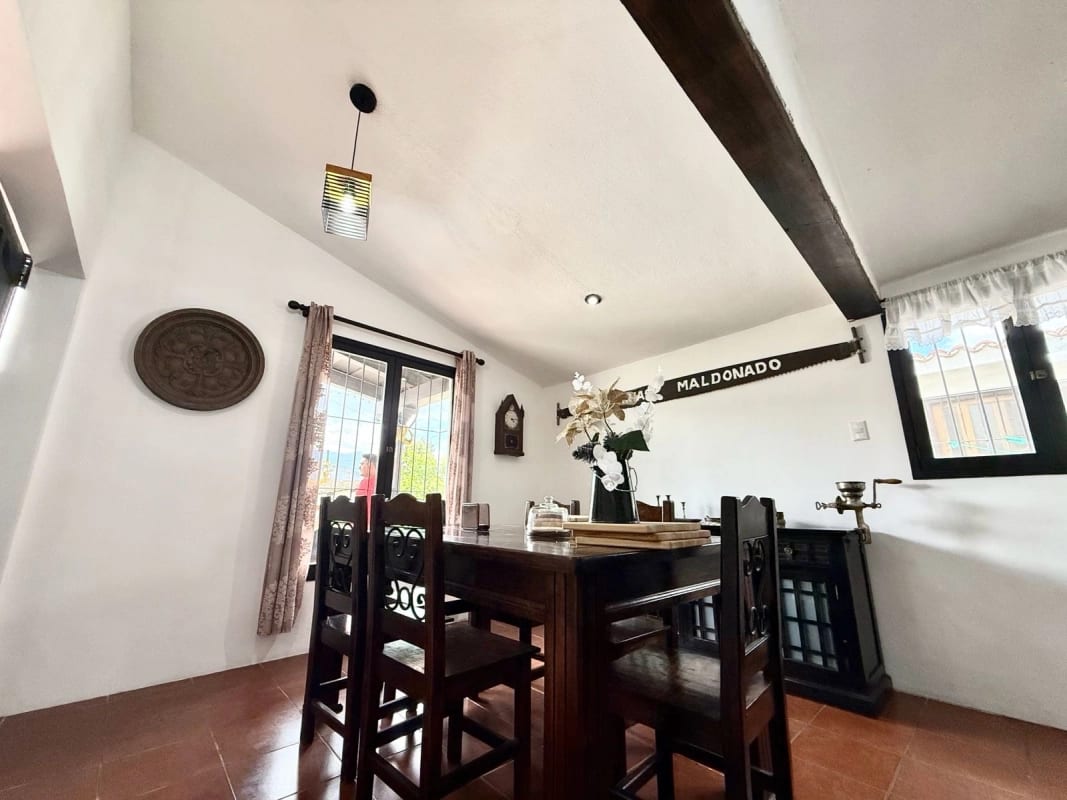 casa en venta en San Pedro las Huertas Antigua ideal para inversión — Casa en Venta en Antigua, Sacatepéquez — foto 11 de 13