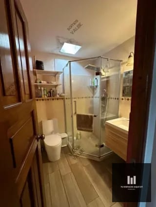 Linda Casa En Venta - En Zona 18, Residenciales Atlantida — Casa en Venta en Zona 18, Guatemala, Ciudad — miniatura 2 de 6