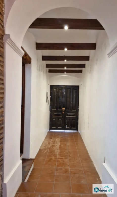 HERMOSA CASA COLONIAL EN RENTA EN ZONA 1, EXCELENTE UBICACIÓN - 13
