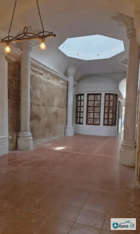 HERMOSA CASA COLONIAL EN RENTA EN ZONA 1, EXCELENTE UBICACIÓN - 12