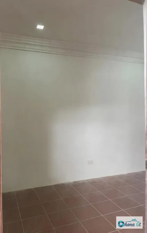 HERMOSA CASA COLONIAL EN RENTA EN ZONA 1, EXCELENTE UBICACIÓN — Casa en Alquiler en Zona 1, Guatemala, Ciudad — foto 2 de 13