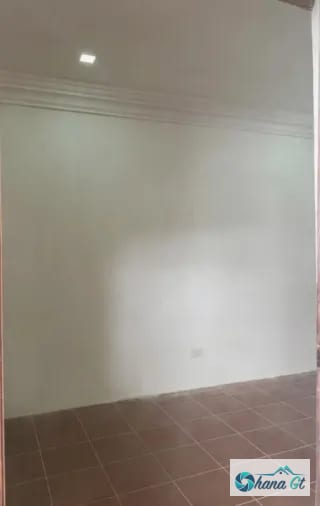 HERMOSA CASA COLONIAL EN RENTA EN ZONA 1, EXCELENTE UBICACIÓN — Casa en Alquiler en Zona 1, Guatemala, Ciudad — miniatura 2 de 13