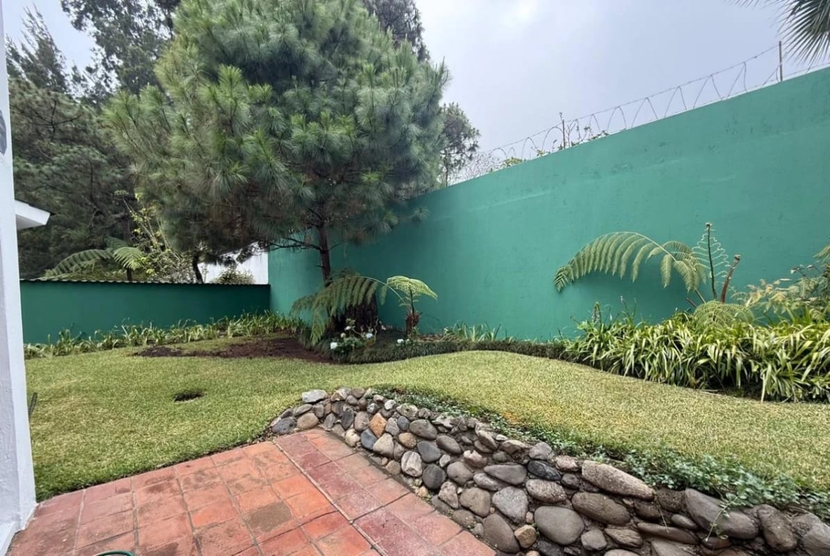 Preciosa casa en venta en Condominio la Encantada, km 12 Carretera El Salvador. — Casa en Venta en Carretera a El Salvador, Guatemala, Ciudad — foto 8 de 17