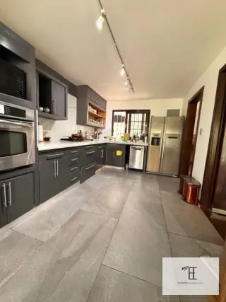 VENDO LINDA CASA RESIDENCIAL LOS DIAMANTES CAES KM. 16.5 — Casa en Venta en Los Diamantes, Carretera a El Salvador, Guatemala, Ciudad — miniatura 2 de 9