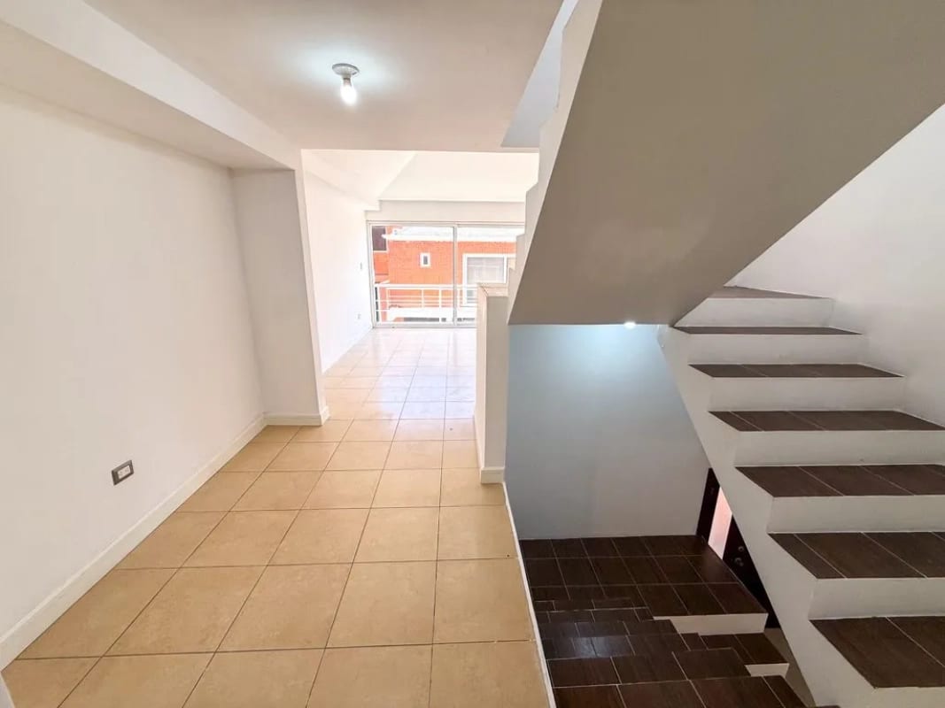 CASA EN VENTA ó RENTA EXPLANADA CAYALA Z.16 GUATEMALA — Casa en Venta en Explanada Cayalá, Zona 16, Guatemala, Ciudad — foto 11 de 17