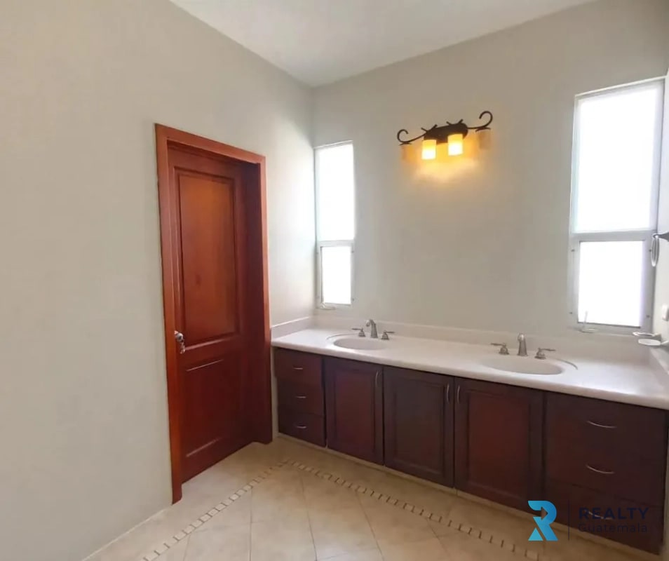 VENDO Casa Carretera a El Salvador, Condominio Portal del Bosque II - 9