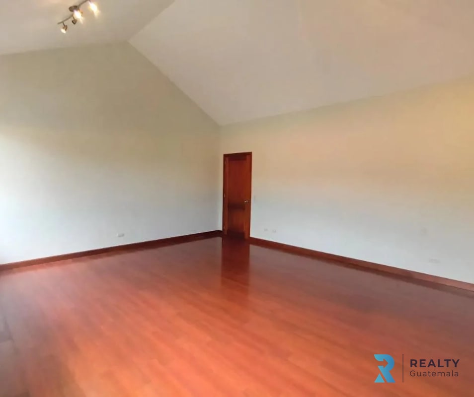 VENDO Casa Carretera a El Salvador, Condominio Portal del Bosque II - 4