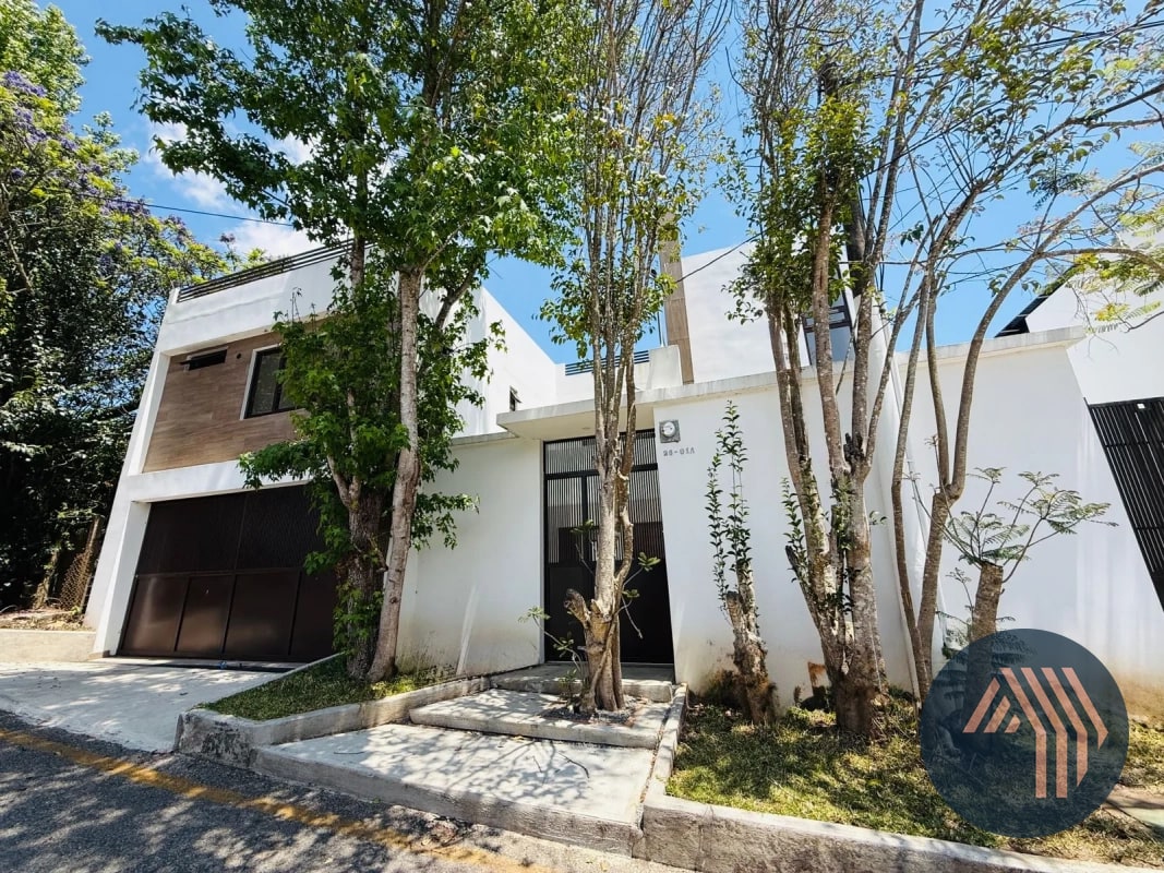 VENTA DE HERMOSAS CASAS - ARRAZOLA 1, KM 17.5 CES - 1