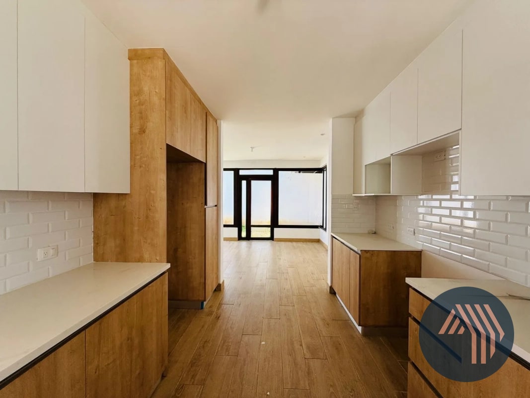 VENTA DE HERMOSAS CASAS - ARRAZOLA 1, KM 17.5 CES - 2