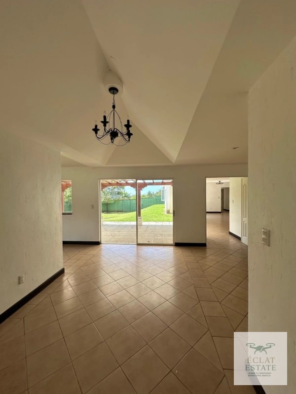 Casa de 1 nivel en renta en Casa y Campo km 24 CAES. - 12