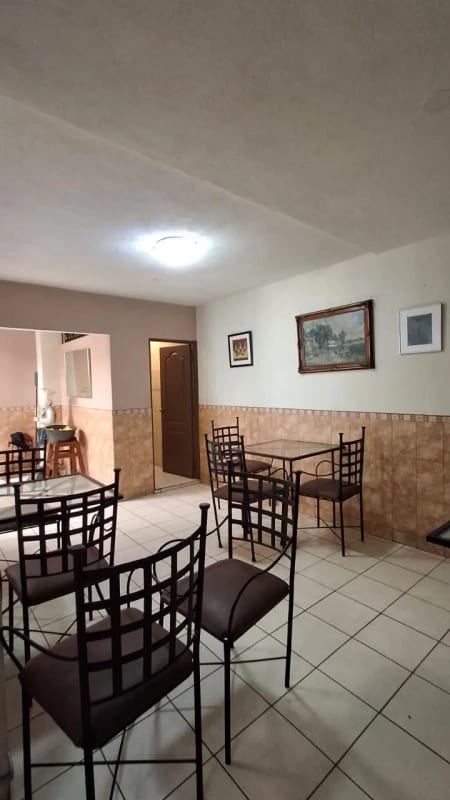 VENTA DE PROPIEDAD + NEGOCIO EN FUNCIONAMIENTO  Café / Restaurante – Zona 1 (Sector Gerona, frente al Ministerio Público) — Casa en Venta en Zona 1, Guatemala, Ciudad — foto 7 de 8