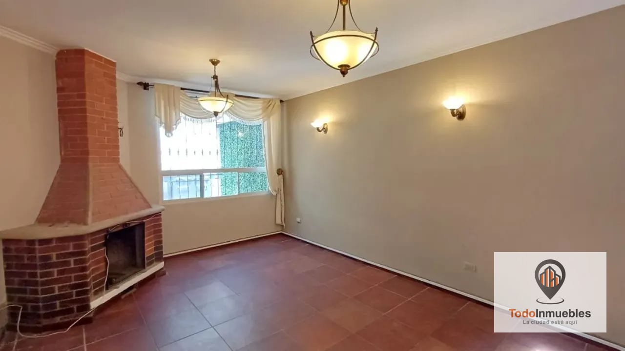 Casa en Renta en Villas de Doña Marina km 16.5 CES  — Casa en Alquiler en Carretera a El Salvador, Guatemala, Ciudad — foto 1 de 17