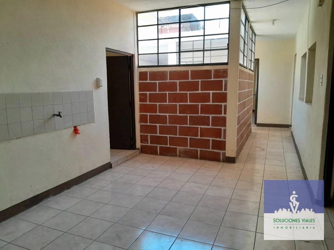 ZONA 5, VENDO CASA DE 1 NIVEL, FUERA DE GARITA - 7
