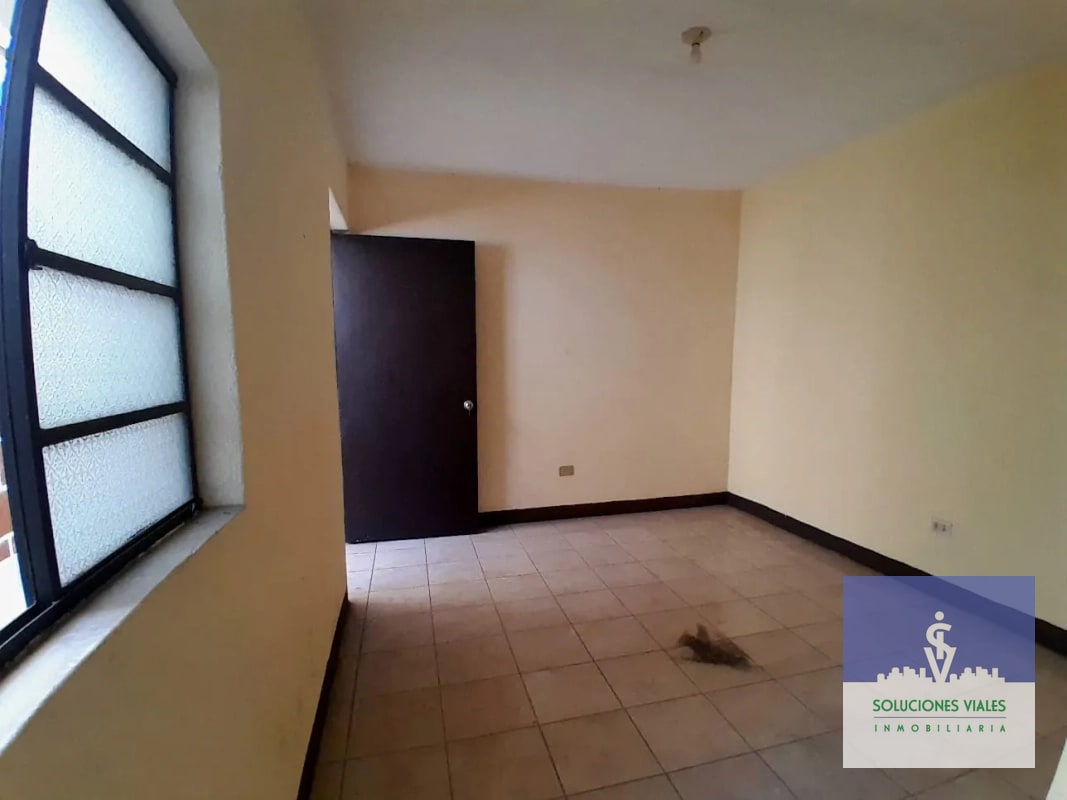 ZONA 5, VENDO CASA DE 1 NIVEL, FUERA DE GARITA - 6