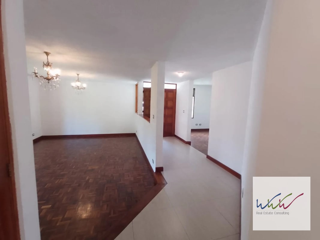 Casa en Venta Condominio Cortijo Santa Fe, zona 10 - 15