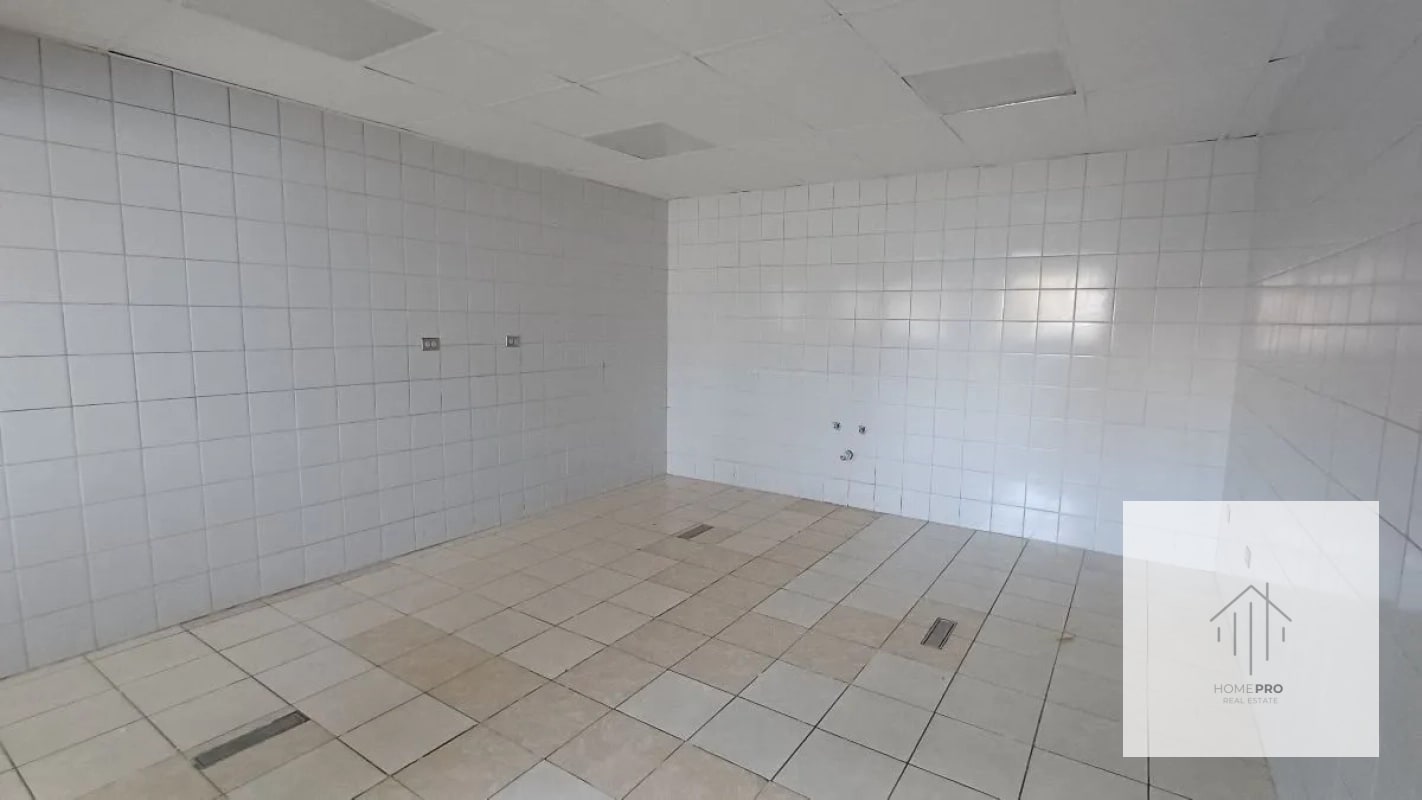 Casa Comercial en Renta en Zona 15 - 11
