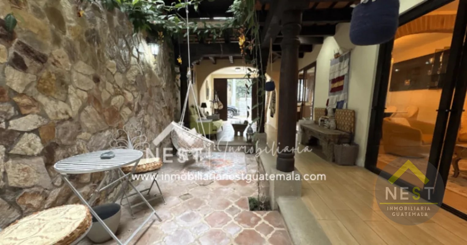 Casa estilo colonial con terraza en Venta | ANTIGUA GARDENS - 1