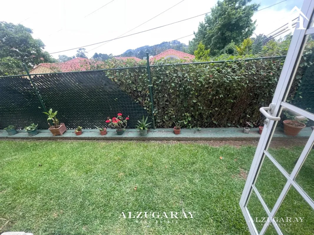 CASA ACOGEDORA C/ JARDÍN 3 HAB/ CONDOMINIO KM 16.5 CAES - 4