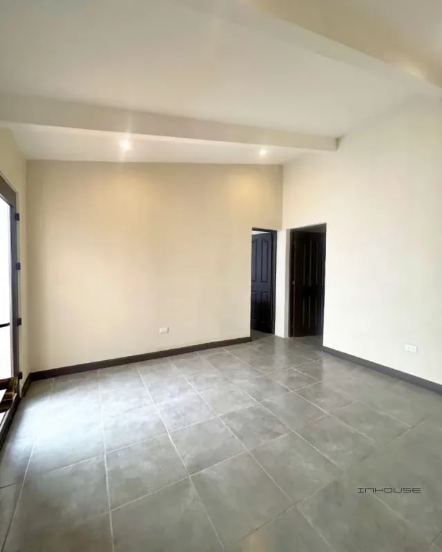 CASA EN VENTA EN ANTIGUA, FUERA DE GARITA - 6