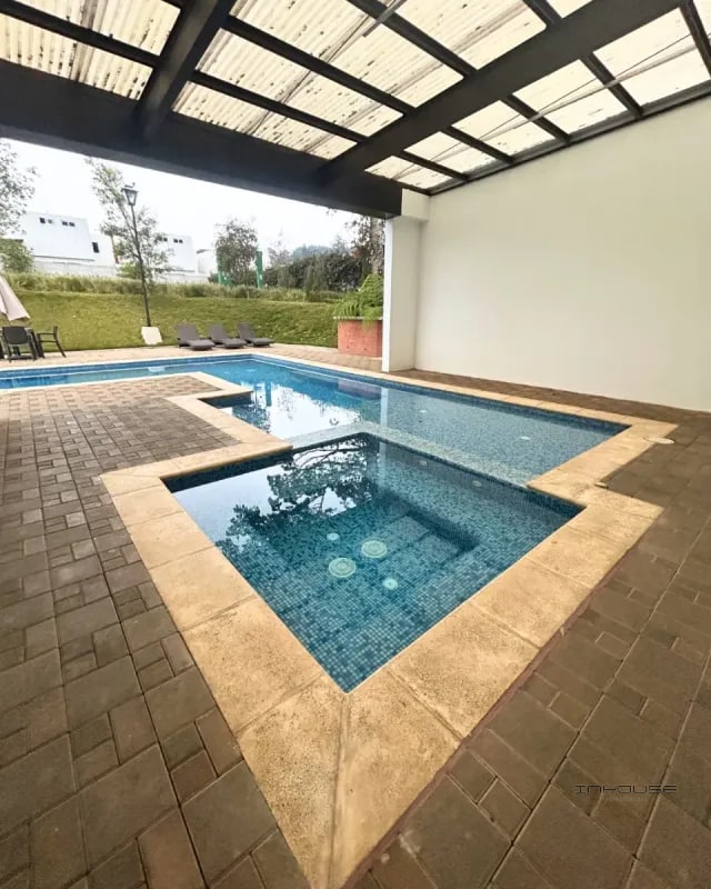 CASA EN RENTA EN VILLAS DE CAPELO KM 22 CAES, DE ESQUINA - 9