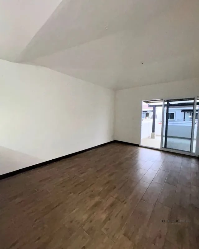 CASA EN RENTA EN VILLAS DE CAPELO KM 22 CAES, DE ESQUINA - 11