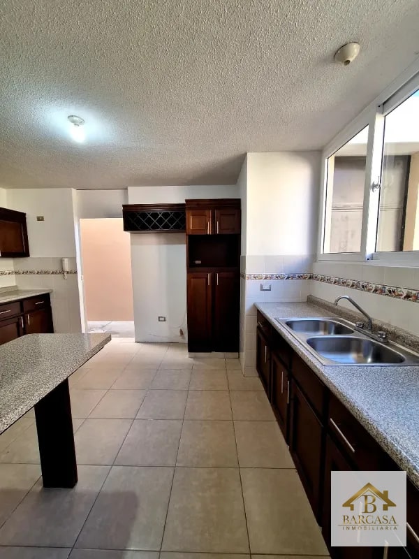 Se vende Casa en Santa Monica km 16.5 entrada por Olmeca CAES - 14
