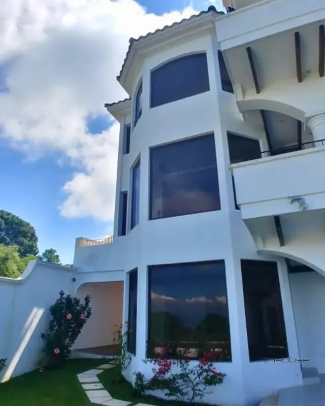 CASA EN VENTA EN CAES, KM 9.4 MONTEBELLO - 5