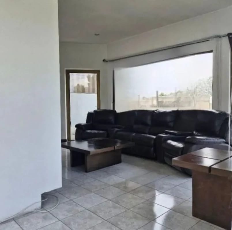 VENDO BONITA Y AMPLIA CASA KM 11.5 CAES - LAS NUBES (copia) — Casa en Venta en Carretera a El Salvador, Guatemala, Ciudad — foto 9 de 16