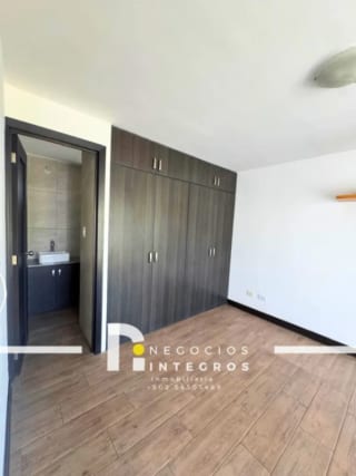 VENDO CASA EN SANTA CATARINA PINULA CONDOMINIO VERDE 360 — Casa en Venta en Santa Catarina Pinula, Guatemala, Ciudad — miniatura 3 de 17