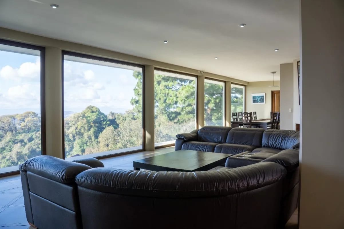 VENDO CASA EN LAS NUBES KM.11.5 CAES CON PISCINA — Casa en Venta en Carretera a El Salvador, Guatemala, Ciudad — foto 5 de 17