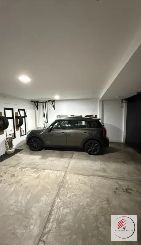 ALQUILER DE CASA EN ZONA 15 REMODELADA DE 268 M² - 13