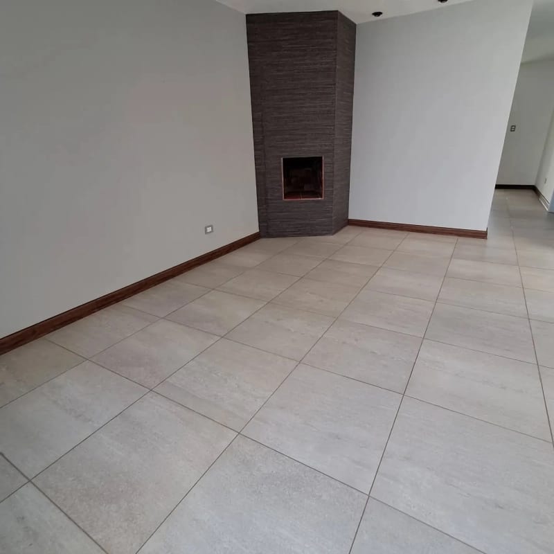 VENDO AMPLIA CASA CON APARTAMENTO, LOS MANANTIALES (copia) — Casa en Venta en Carretera a El Salvador, Guatemala, Ciudad — foto 9 de 17