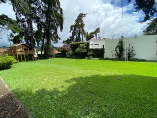 LINDA CASA EN VENTA EN KM.12.7 CARRETERA A EL SALVADOR (copia) — Casa en Venta en Santa Catarina Pinula, Guatemala, Ciudad — miniatura 3 de 11