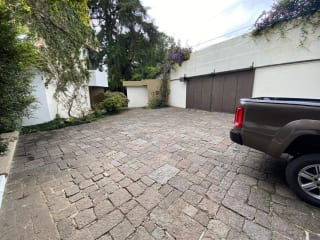 LINDA CASA EN VENTA EN KM.12.7 CARRETERA A EL SALVADOR (copia) — Casa en Venta en Santa Catarina Pinula, Guatemala, Ciudad — miniatura 2 de 11