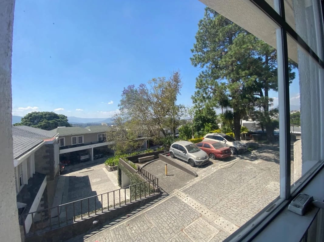 ALQUILO AMPLIA CASA EN MONTE AZUL Z.13 — Casa en Alquiler en Monte Azul, Zona 13, Guatemala, Ciudad — foto 8 de 17