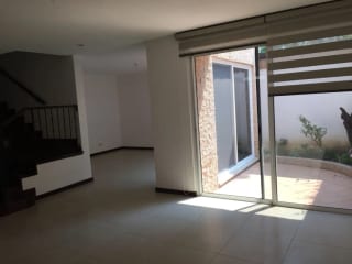 ALQUILO CASA EN ZONA 10 - 4 HABITACIONES — Casa en Alquiler en Zona 10, Guatemala, Ciudad — miniatura 11 de 14