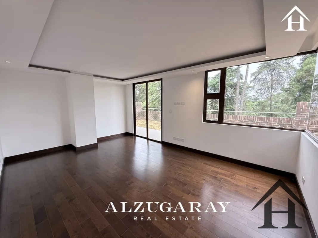 villa para estrenar con jardin SIENA SAN ISIDRO ZONA 16 - 3