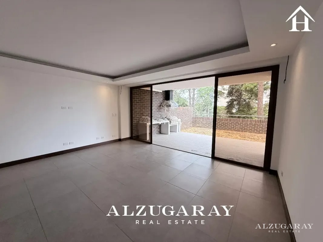 VILLA P/ESTRENAR CON JARDÍN- 3 HAB. / SIENA SAN ISIDRO Z.16 - 12