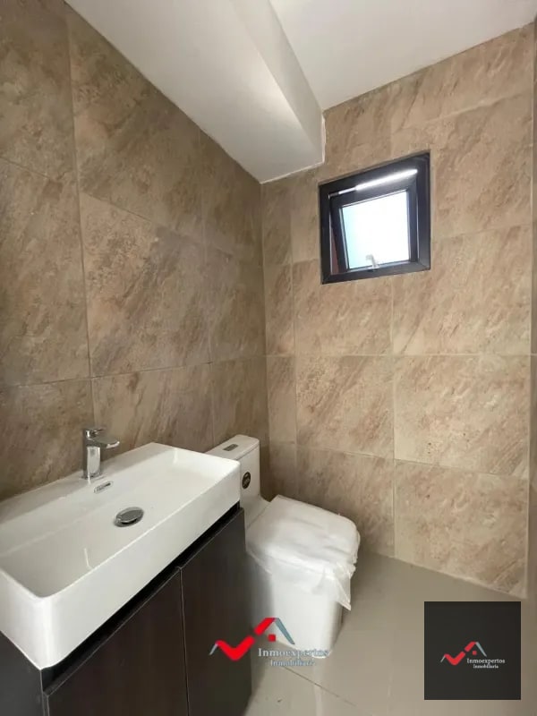 CASA EN VENTA CARRETERA CRISTO REY PIEDRA PARADA, A 3 MINUTOS DE EL PULTE Y A UN COSTADO DE APARTAMENTOS NAGANO - 10