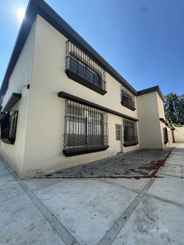 CASA EN VENTA EL SOCORRO CARRETERA A EL SALVADOR, KM. 12.7 - 14