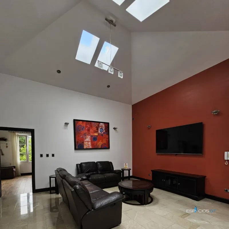 CASA EN VENTA CON DOBLE TERRENO KM. 16.5 CARRETERA A EL SALVADOR BUENAFUENTE - 6