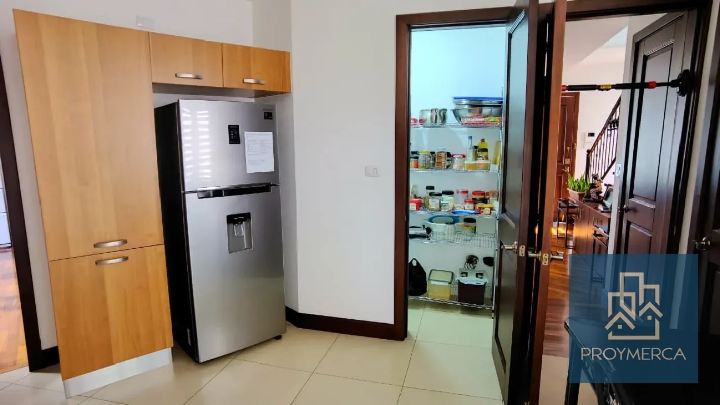 Casa en Venta, Condominio Pasaje Oakland , Zona 10 - 13