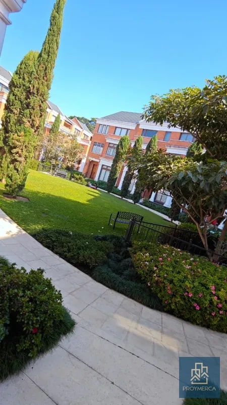 Casa en Venta, Condominio Pasaje Oakland , Zona 10 - 3