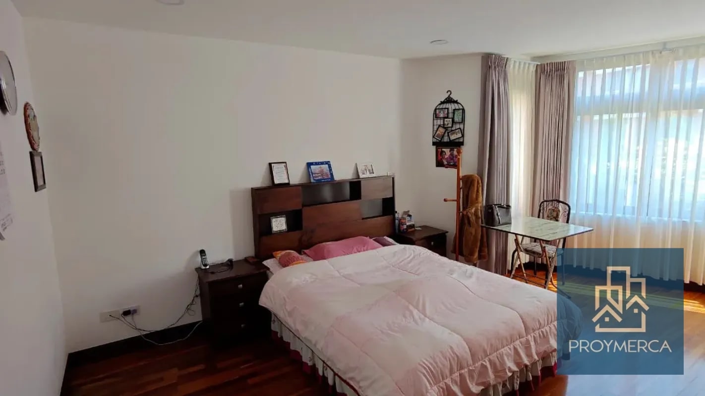 Casa en Venta, Condominio Pasaje Oakland , Zona 10 - 2