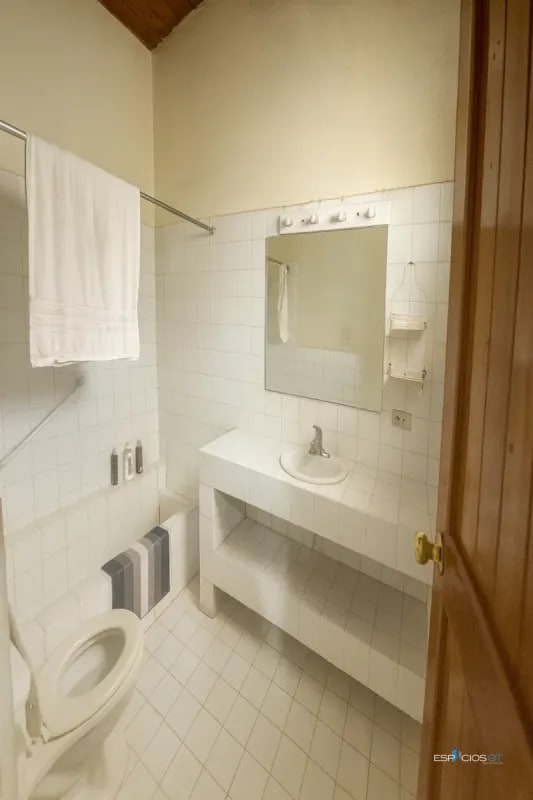 CASA EN VENTA ZONA 12 VILLASOL 1 NIVEL - 3