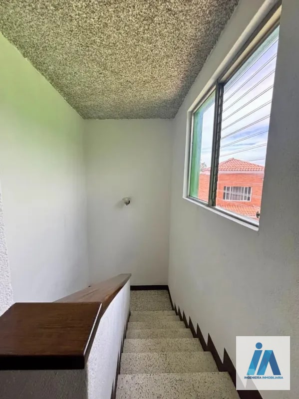 CASA EN ALQUILER📍 Colonia El Carmen, zona 12 - 6