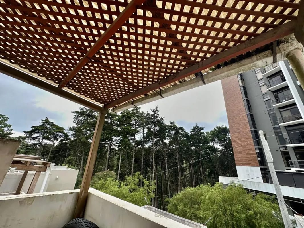 Casa con estilo moderno en Venta Condominio Km. 14 — Casa en Venta en Carretera a El Salvador, Guatemala, Ciudad — foto 2 de 8