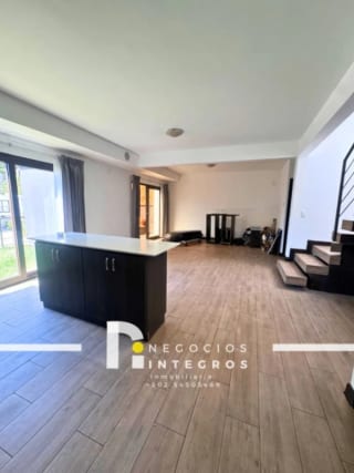 VENDO CASA EN SANTA CATARINA PINULA EN VERDE 360 PV — Casa en Venta en Santa Catarina Pinula, Guatemala, Ciudad — miniatura 9 de 17